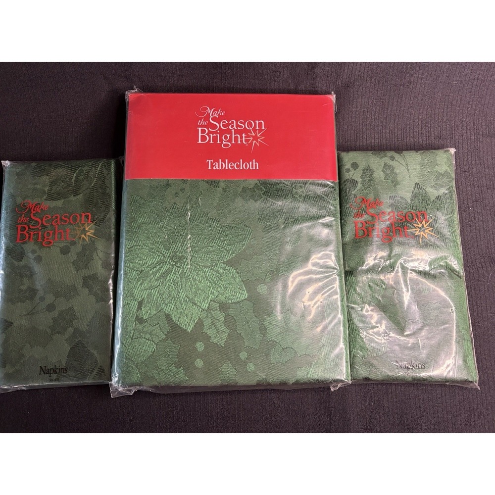 Make The Season Bright Green Christmas Tablecloth 60x102 Oblong & Napkins Set